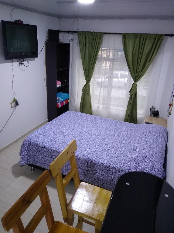 La Casona Armenia No Agua Caliente Apartment Exterior photo